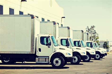 7 Best Non Cdl Truck Driving Jobs Truckers Training 7 Best Non Cdl Truck Driving Jobs Truckers Training