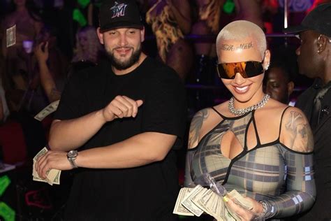 Amber Rose On How She Tells Her Son About Her Onlyfans Mommy Has To Amber Rose On How She Tells Her Son About Her Onlyfans Mommy Has To