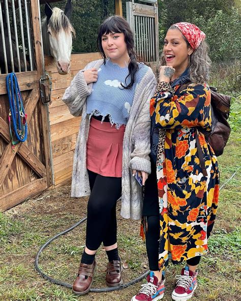 American Pickers Star Danielle Colby S Daughter Memphis Goes Nearly American Pickers Star Danielle Colby S Daughter Memphis Goes Nearly