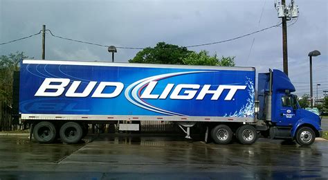 Bud Light International Durastar Delivery Truck Centexphoto Flickr Bud Light International Durastar Delivery Truck Centexphoto Flickr