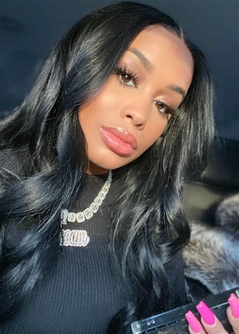 Dreamdoll Vs Other Onlyfans Stars