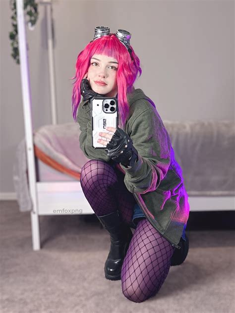 Emfoxpng As Ramona Flowers From Scott Pilgrim R Cosplay Queens Emfoxpng As Ramona Flowers From Scott Pilgrim R Cosplay Queens