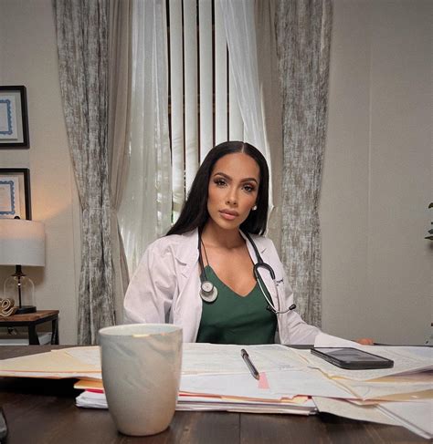 Erica Mena R Hiphopallstars Erica Mena R Hiphopallstars