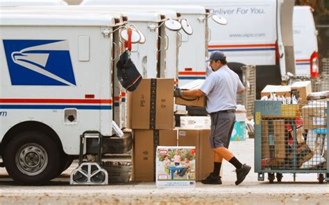 How Many Packages Are Delivered Each Day