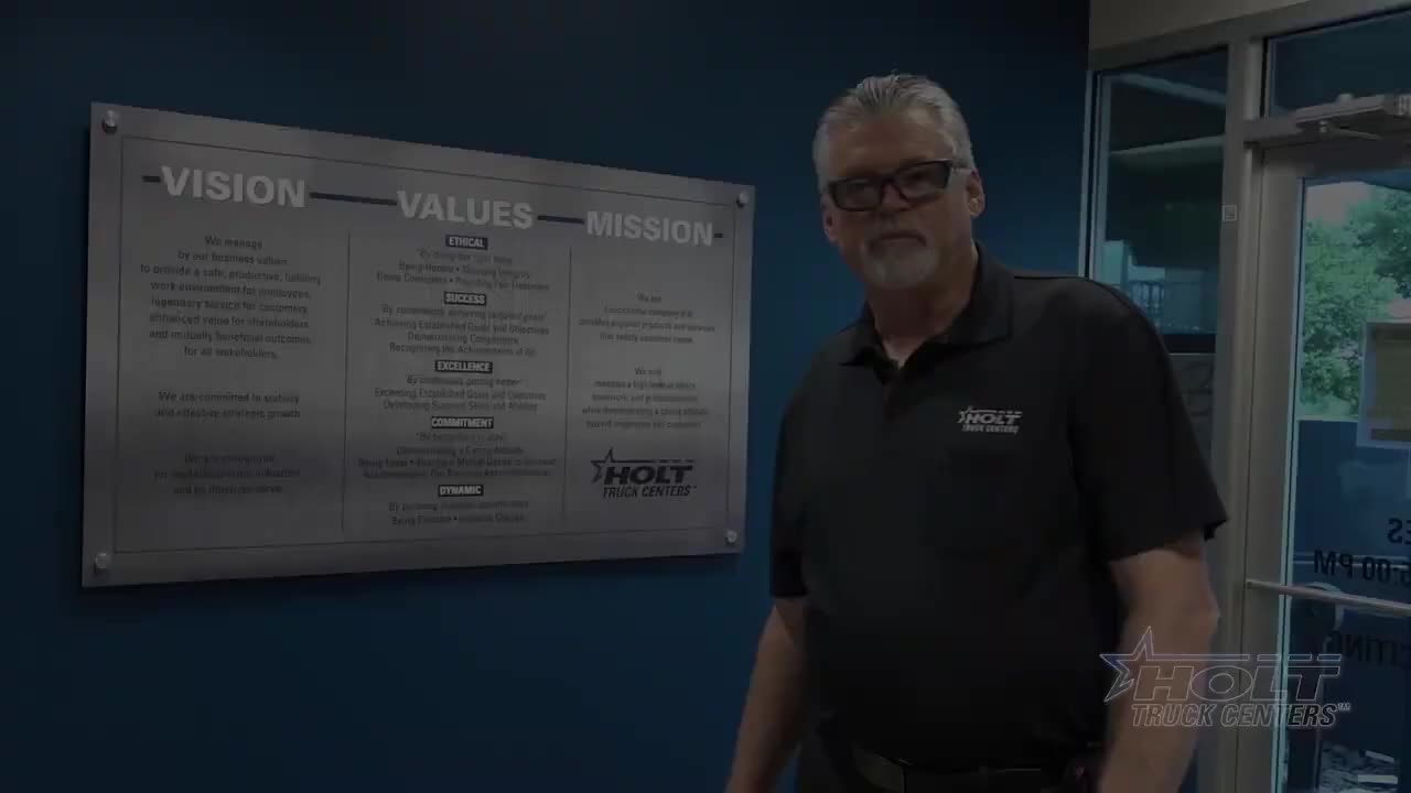 How To Become A Truck Driver Holt Careers How To Become A Truck Driver Holt Careers