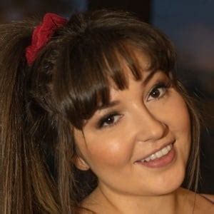 Janie Fit Age Family Bio Famous Birthdays Janie Fit Age Family Bio Famous Birthdays