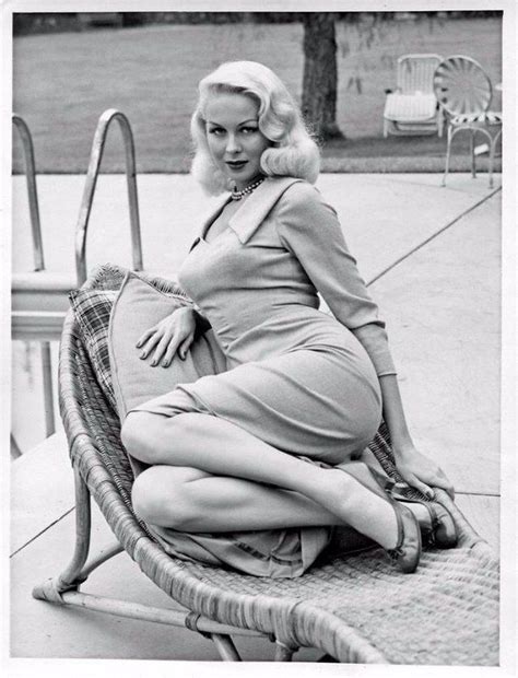 Joi Lansing Nude