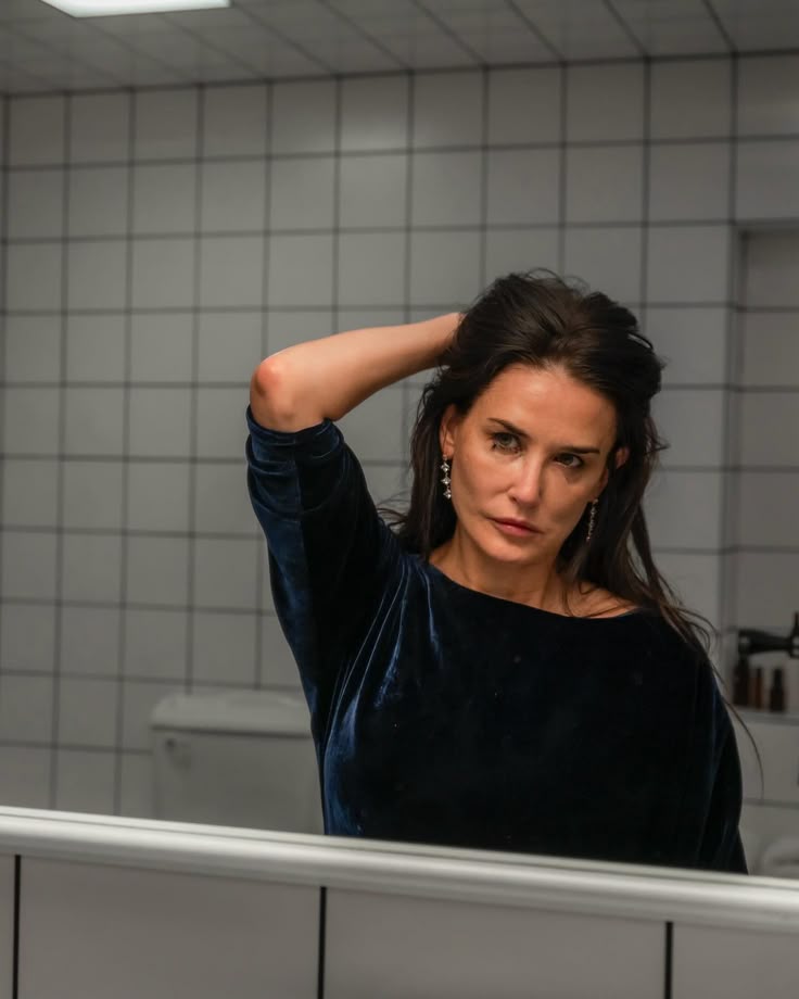 Madame Figaro Paris On Instagram Les Premi Res Images Du Film The Madame Figaro Paris On Instagram Les Premi Res Images Du Film The