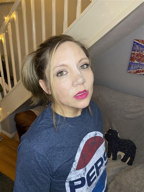 Nasty Chick Kneels And Starts Sucking Big Dicks
