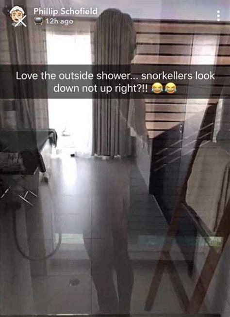 Nude Snap