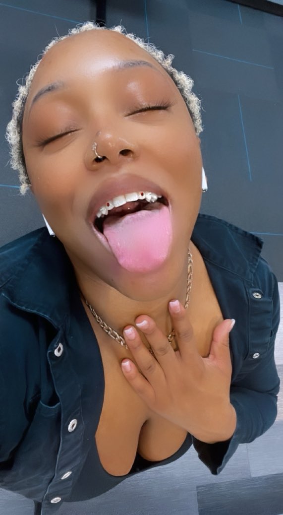 Real Brittney Honey On Twitter The Face The Ass Real Brittney Honey On Twitter The Face The Ass