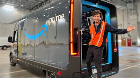 Rivian Amazon Van Full Tour Check Out This Insanely Cool Electric Rivian Amazon Van Full Tour Check Out This Insanely Cool Electric