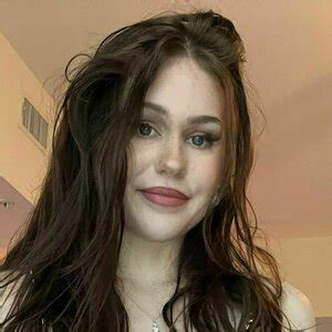 Tinyelena Onlyfans