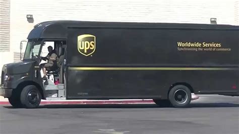 Ups Truck Delivering Packages Youtube Ups Truck Delivering Packages Youtube